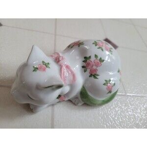 Vintage Andrea By Sadek  Floral Asian Sleeping Porcelain Cat Figurine